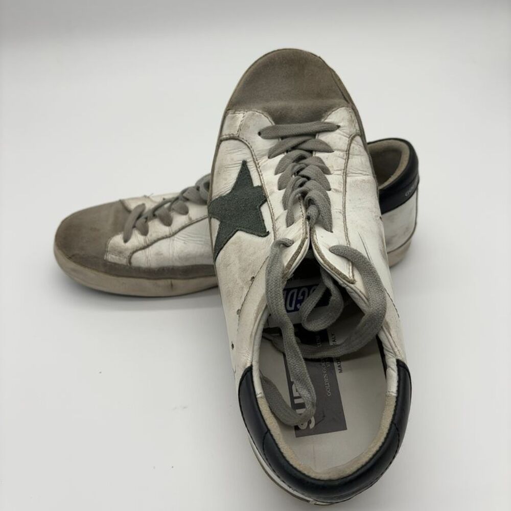 Golden Goose Superstar Low Top Sneakers - Picture 4 of 6